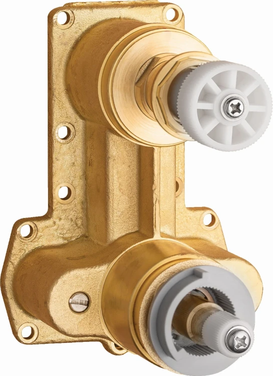 Korpus BOX`a podtynkowego termostatycznego z przełącznikiem natrysku Deante