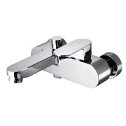 Bateria wannowo prysznicowa naścienna z zestawem prysznicowym Vado Life