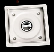 Wpust podłogowy z metalowym syfonem Kesmet Point 20x20 cm z pokrywą