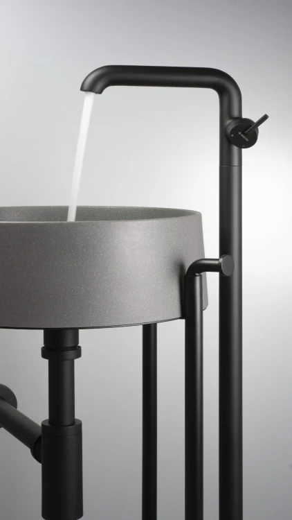 Bateria umywalkowa wolnostojąca Silia Deante nero czarna