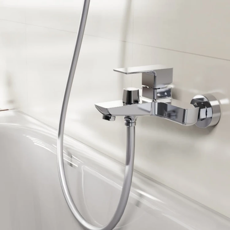 Bateria wannowo - prysznicowa Aquila Chrome Lavita