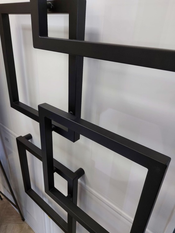 Grzejnik łazienkowy dekoracyjny Radeco Loco 5 czarny 154x68,5cm