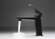 Bateria umywalkowa stojąca nero czarna Blur Deante