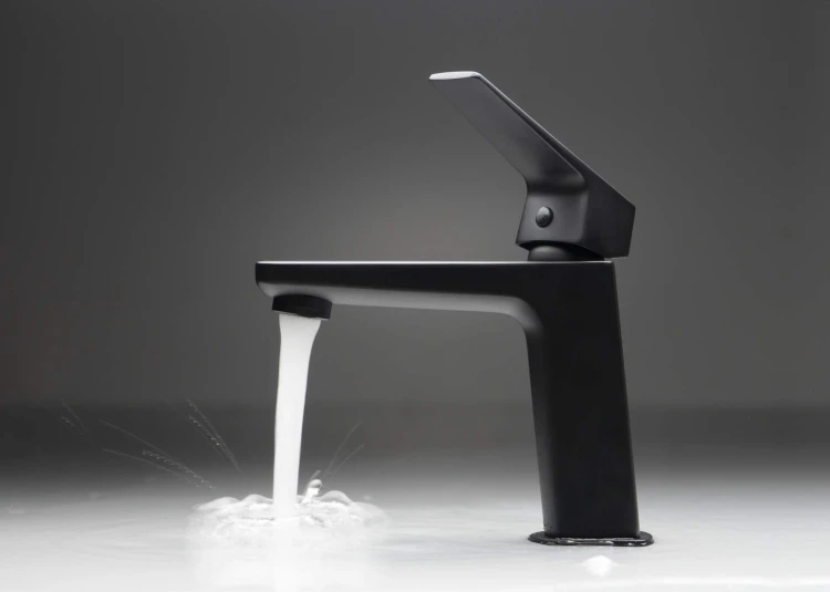 Bateria umywalkowa stojąca nero czarna Blur Deante