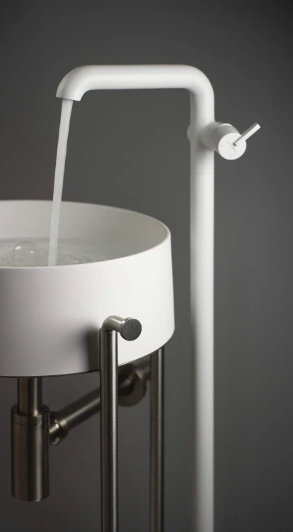 Bateria umywalkowa wolnostojąca Silia Deante bianco biała