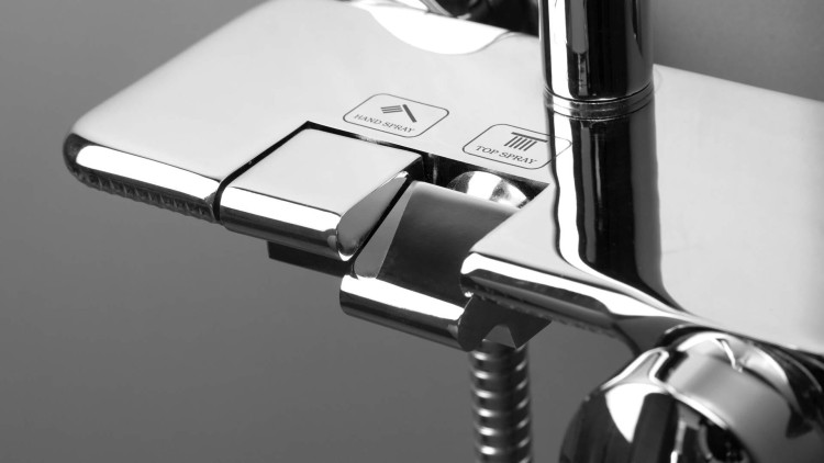 Deszczownica z baterią prysznicową czarna nero Boro Deante