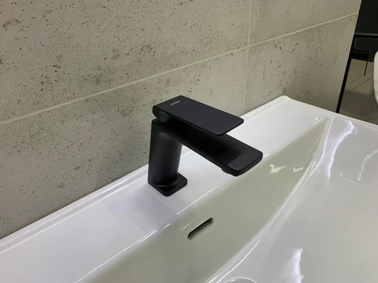 Bateria umywalkowa corsan cmb7111bl trino