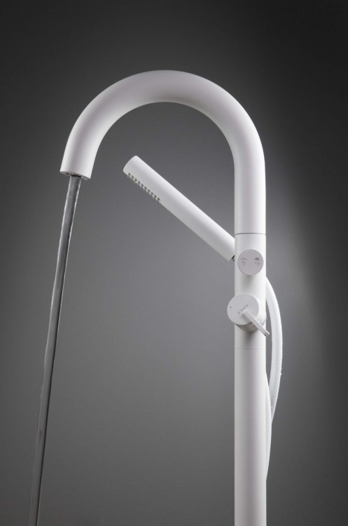 Bateria wannowa wolnostojąca bianco biała Silia Deante